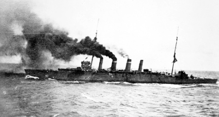 HMAS Sydney steaming for Rabaul, 1914
