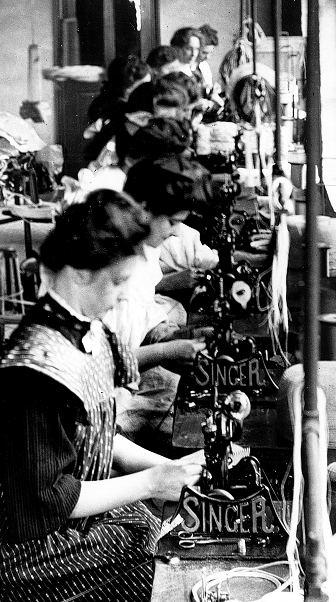Hat sewing room 1907